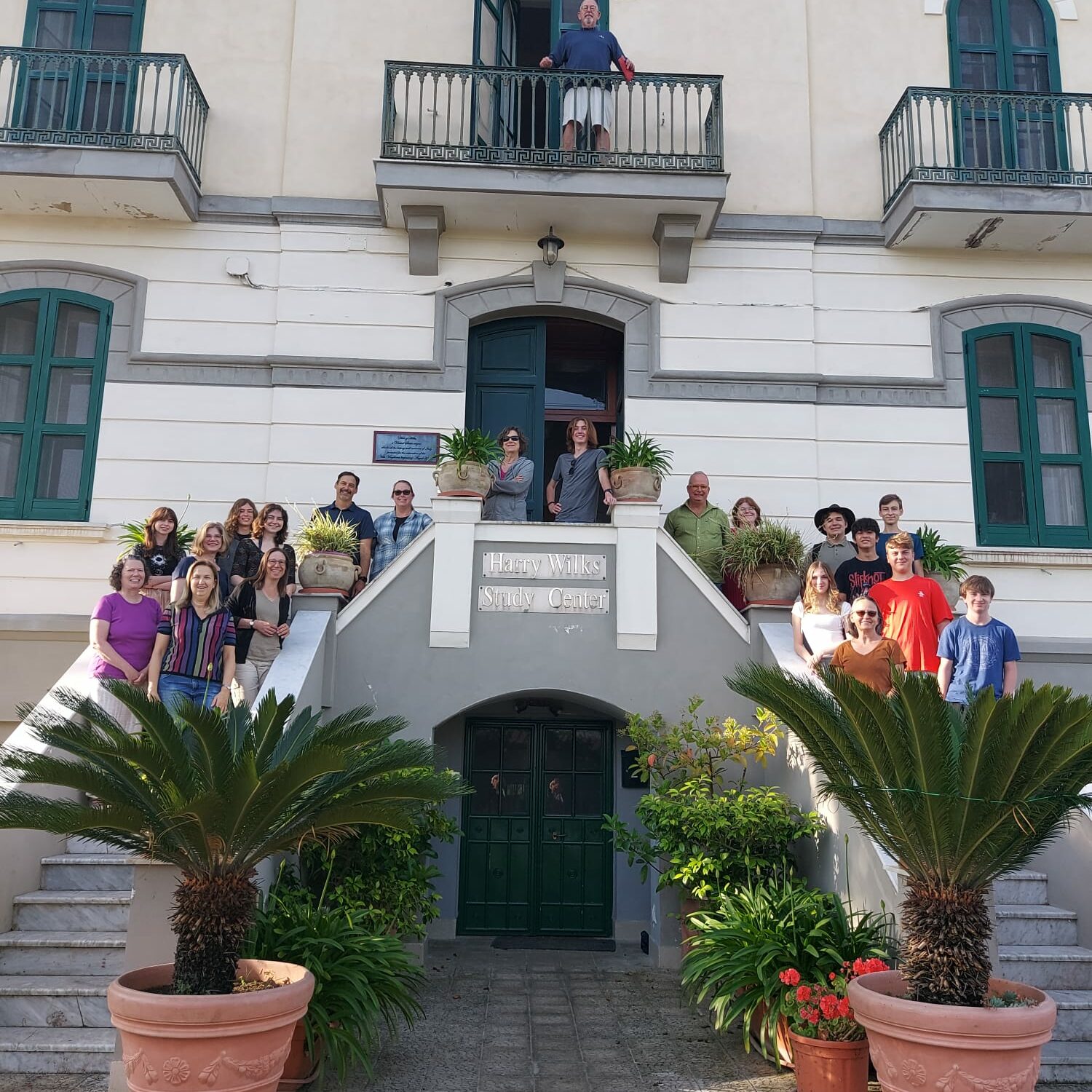 Students at Villa Vergiliana